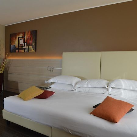 Best Western Plus Soave Hotel San Bonifacio Bagian luar foto