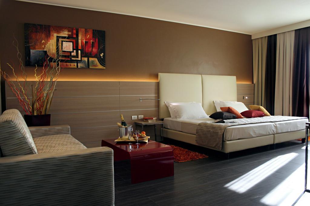 Best Western Plus Soave Hotel San Bonifacio Ruang foto