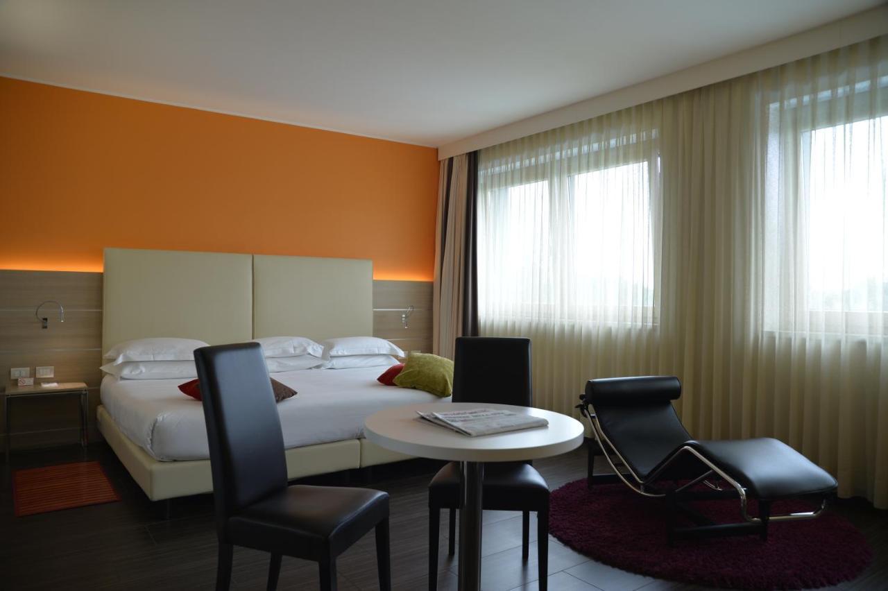 Best Western Plus Soave Hotel San Bonifacio Bagian luar foto